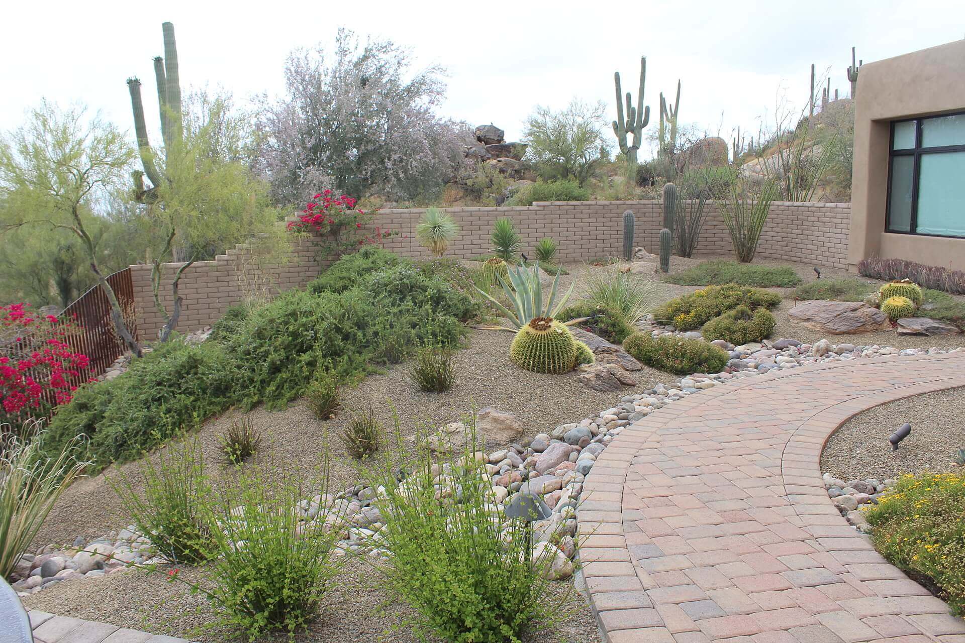 How to Keep Weeds Out of Your Yard